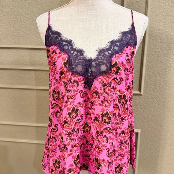 Intimately By Free People Tops - INTIMATELY FREE PEOPLE Women’s Floral Cami Top. Size S